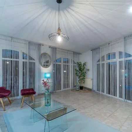 Sm21-gran En La Playa, 4 Habitaciones, Climatizada, Piscina, Barbacoa Y Wifi *